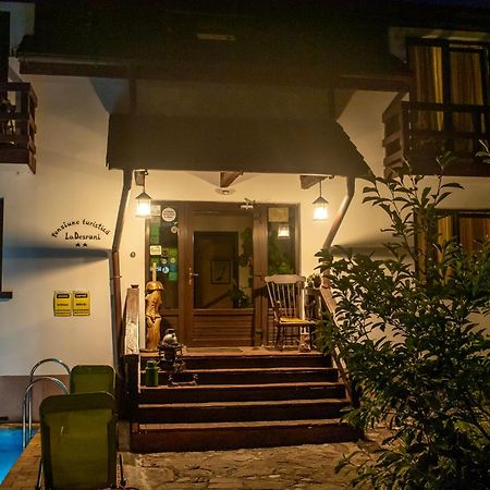 Pensiunea La Despani Brassó Kültér fotó